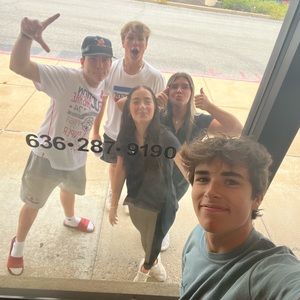 Meet your Posher, Natalie